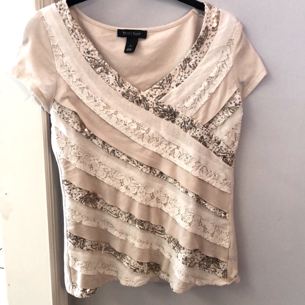 White House Black Market, off white tee, layers of gold sequins, lace,sheething